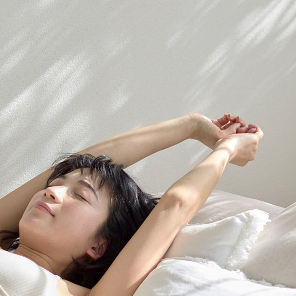 寝るときは睡眠の質を妨げず適度にバストを守ってくれるブラを
