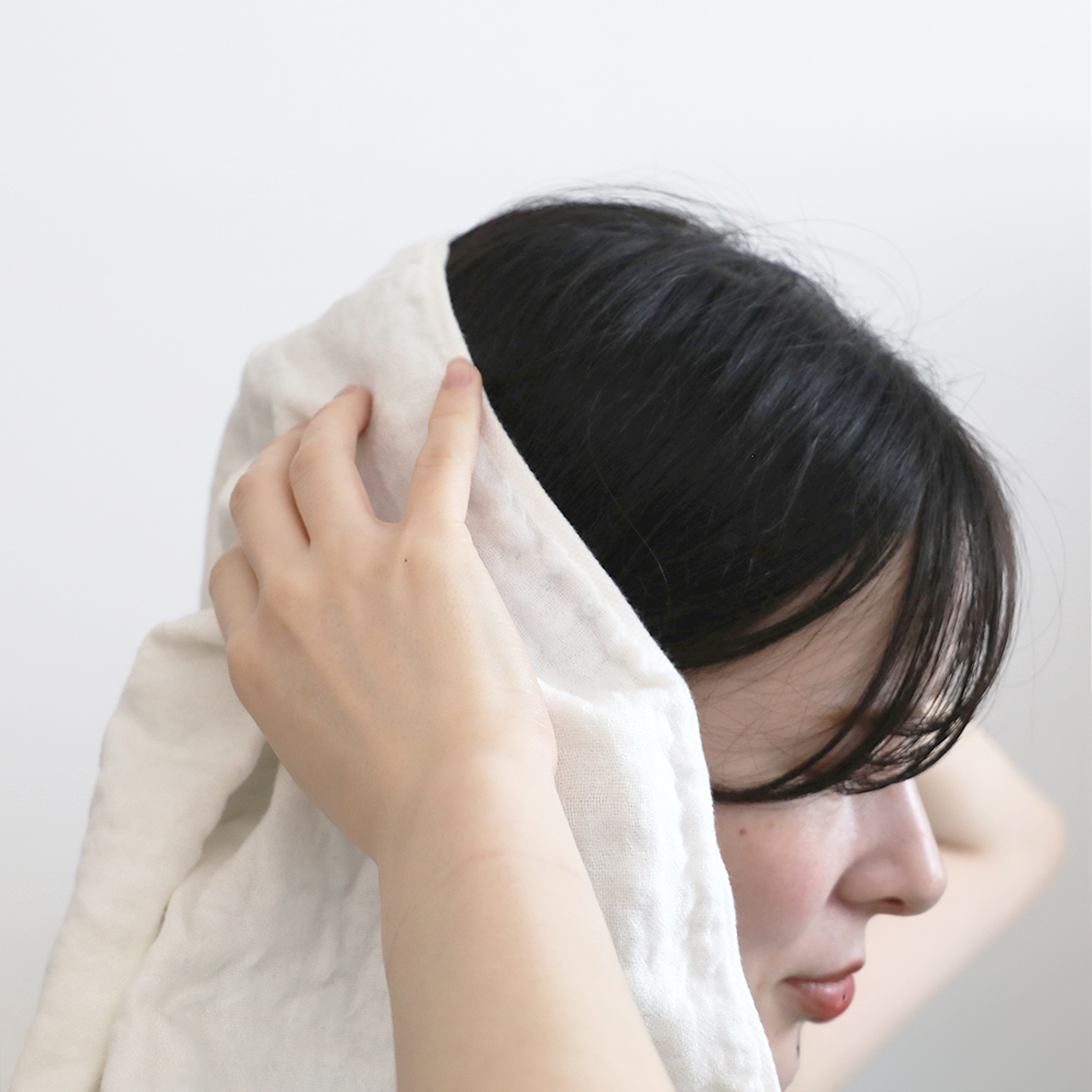 女性の頭皮臭ケアは毛穴ケアがカギ 正しいスカルプケアを